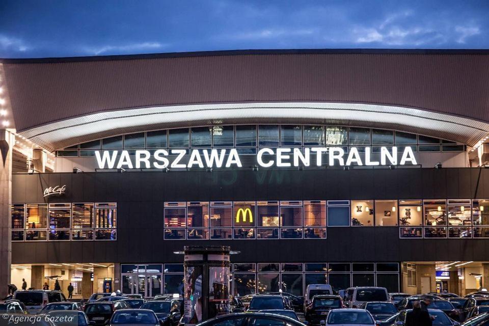 Dworzec Centralny P&O Serviced Apartments Варшава Екстер'єр фото